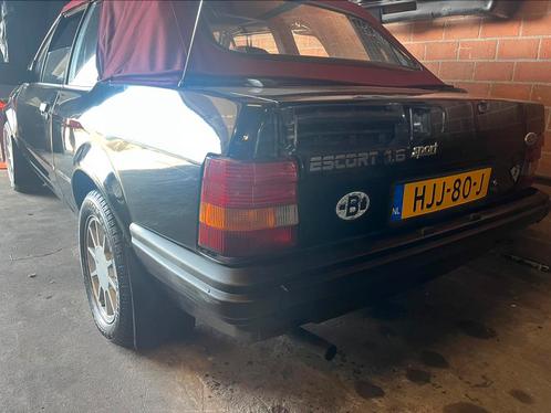 Ford 1.6. Cabriolet 😎 netjes, Auto's, Oldtimers, Bedrijf, Ophalen of Verzenden