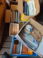 Postzegels  en accessoires 6 dozen, Postzegels en Munten, Postzegels | Volle albums en Verzamelingen, Ophalen of Verzenden, Nederland en Buitenland
