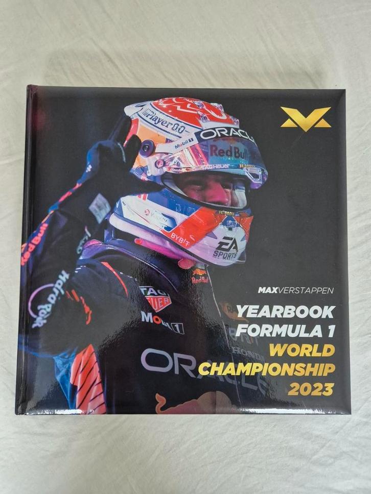 max verstappen jaarboek 2023 NIEUWSTAAT MUST HAVE, Verzamelen, Automerken, Motoren en Formule 1, Nieuw, Formule 1, Ophalen