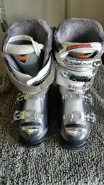 Mooie Nordica dames skischoen Wit Ski SchoenMaat 24,5 (norma, Sport en Fitness, Skiën en Langlaufen, Schoenen, Ophalen of Verzenden