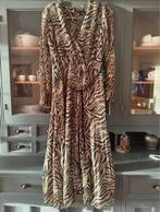 Mooie jurk van Mango in maat S, Kleding | Dames, Jurken, Bruin, Verzenden, Zo goed als nieuw, Maat 36 (S)