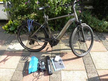 Giant  Dailytour uit 2022  maat L  Energypak  500 als nieuw beschikbaar voor biedingen