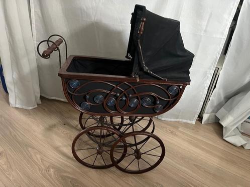 Antieke poppenwagen, Antiek en Kunst, Antiek | Speelgoed, Ophalen