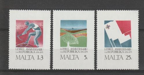 TSS Kavel 340110 Malta   pf minr 521-523 onafhankelijk Mooi, Postzegels en Munten, Postzegels | Europa | Overig, Postfris, Malta