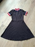 FB sister jurk korte mouw - zwart oranje rood wit blauw - XS, Zwart, Ophalen of Verzenden, Zo goed als nieuw, Maat 34 (XS) of kleiner