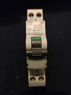 General Electric GE Installatieautomaat B16 EPC 61N 692823 1, Ophalen of Verzenden, Zo goed als nieuw