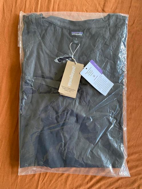 Nieuw Patagonia t shirt maat L, Kleding | Dames, T-shirts, Nieuw, Grijs, Korte mouw, Ophalen of Verzenden