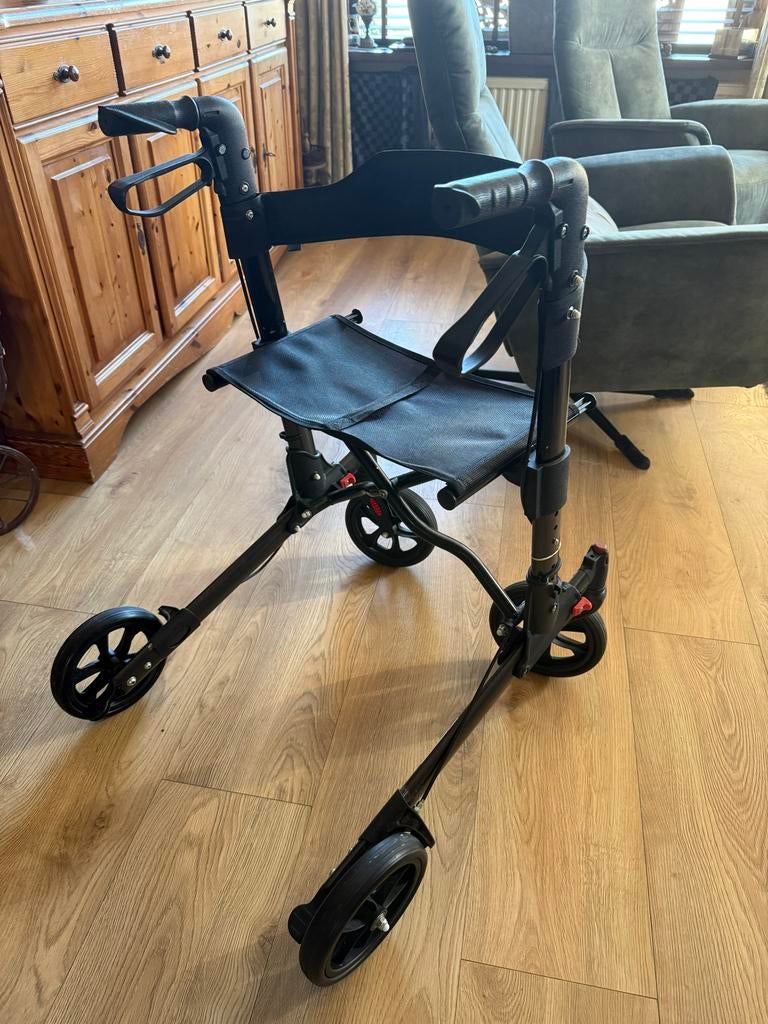 Rollator Multimotion keepmoving!, Diversen, Rollators, Zo goed als nieuw, Lichtgewicht, Ophalen