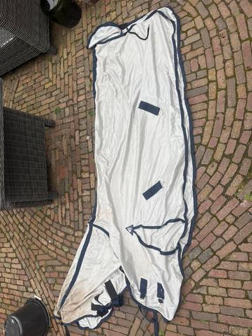 Vliegendeken met hals maat 195 beschikbaar voor biedingen