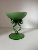 Glaskunst kunst schaal op voet groen, Antiek en Kunst, Antiek | Glas en Kristal, Ophalen of Verzenden