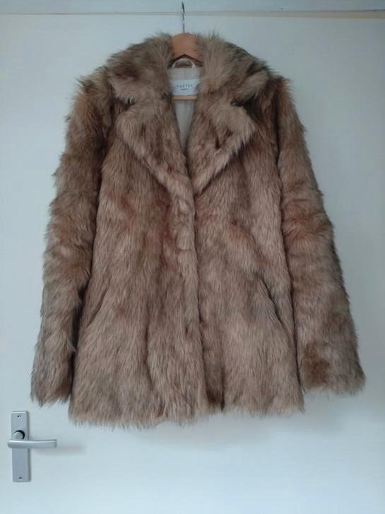 Fluffy jas Costes Rebel maat S, Kleding | Dames, Jassen | Winter, Nieuw, Maat 36 (S), Beige, Ophalen of Verzenden