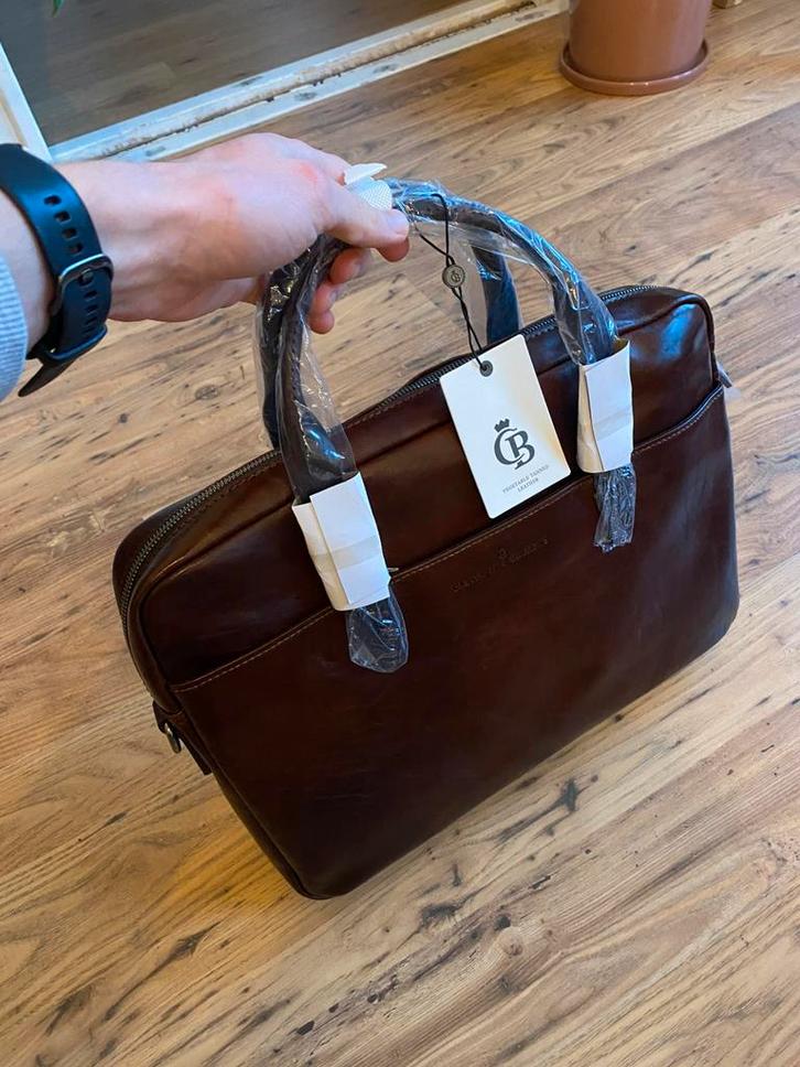 Castelijn & Beerens - Rien laptoptas, cognac - Nieuw, Computers en Software, Laptoptassen, Zo goed als nieuw, Aktetas, 15 inch