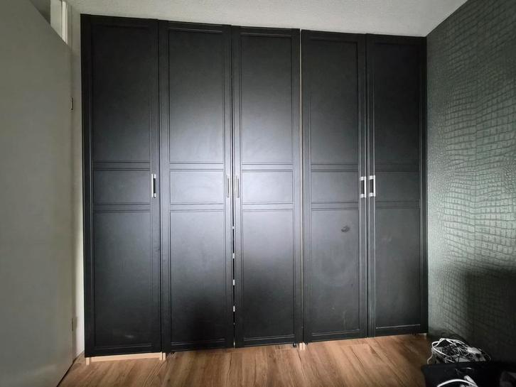 Pax kleding kast zwart met hout 2x100cm 1x50cm, Huis en Inrichting, Kasten | Kledingkasten, Zo goed als nieuw, 200 cm of meer