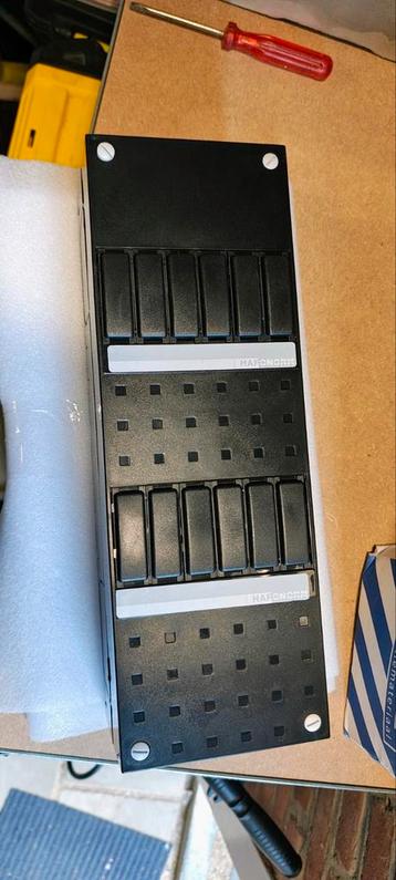 Abb haf 12 module 110x330mm ledig kast beschikbaar voor biedingen