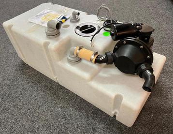 Vetus Vuilwatertank 88 lt 24 Volt pomp sensor WWS8824B NIEUW beschikbaar voor biedingen