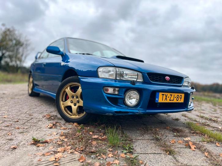 Subaru Impreza 2.0 GT Turbo AWD 1998 Blauw, Auto's, Subaru, Particulier, Impreza, Benzine, Sedan, Handgeschakeld, Origineel Nederlands