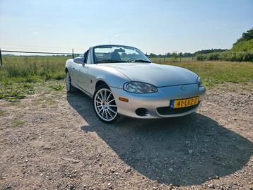 Mazda MX-5 1.6 I 2001 Grijs beschikbaar voor biedingen