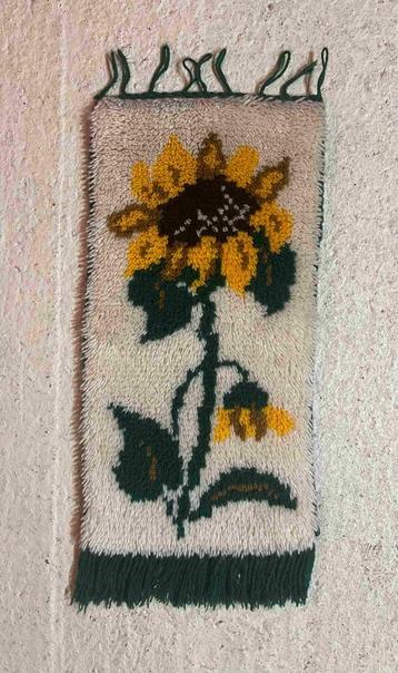 Retro handgeknoopt smyrna wandkleed zonnebloem 60/31 beschikbaar voor biedingen