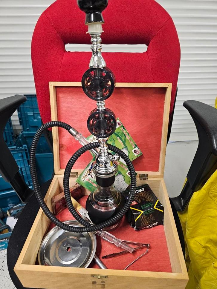 Compacte Shisha/Waterpijp - Makkelijk mee te nemen!, Verzamelen, Rookartikelen, Aanstekers en Luciferdoosjes, Gebruikt, (Water)pijp