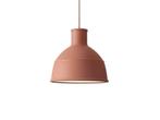 Muuto Unfold hanglamp (Clay brown), Huis en Inrichting, Lampen | Hanglampen, Minder dan 50 cm, Nieuw, Modern, Ophalen of Verzenden