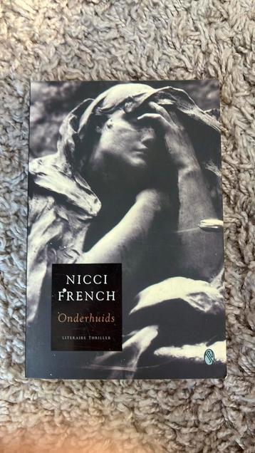 Nicci French - onderhuids  beschikbaar voor biedingen