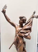 Zamak beeld Paix et Travail van Perron, Ophalen