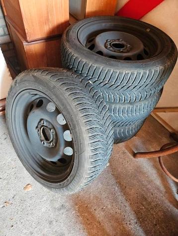 Banden BMW 1-SERIE  beschikbaar voor biedingen