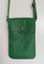 Groen leren tasje / telefoontasje, Ophalen of Verzenden, Zo goed als nieuw, Groen, Schoudertasje