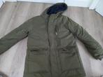 Groene jas winterjas maat 158, Kinderen en Baby's, Kinderkleding | Maat 158, Jongen, Gebruikt, Ophalen of Verzenden, Jas