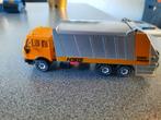 Siku mercedes vuilniswagen met container, Hobby en Vrije tijd, Modelauto's | 1:87, Ophalen of Verzenden, SIKU, Bus of Vrachtwagen