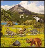 Curacao 38 postfris Dinosaurussen 2011, Postzegels en Munten, Ophalen of Verzenden, Postfris