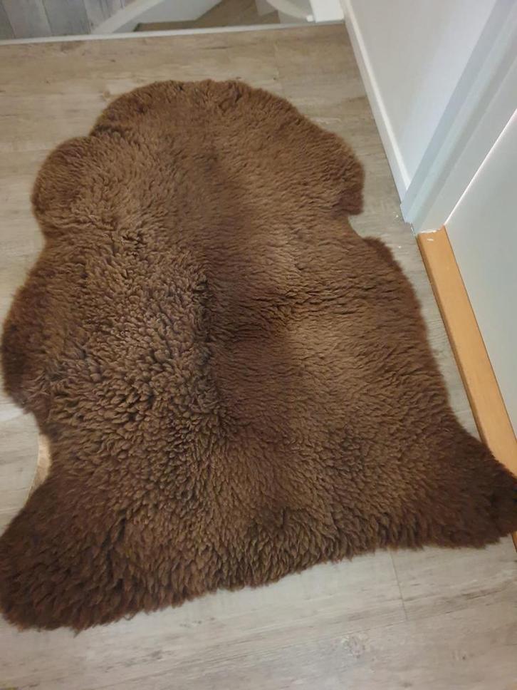 Mooie bruine echte vacht 99cm, Huis en Inrichting, Stoffering | Tapijten en Kleden, Zo goed als nieuw, 50 tot 100 cm, 100 tot 150 cm
