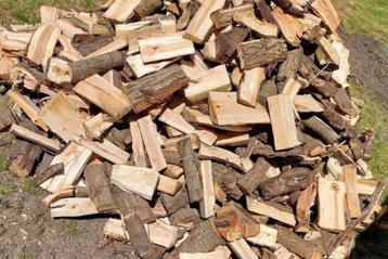 2,5m3 gekloofd hout  beschikbaar voor biedingen