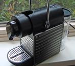 Nespresso Krups Pixie  'Electric Titanium', Ophalen, Afneembaar waterreservoir, Koffiemachine, Zo goed als nieuw