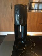 Sodastream zwart met cilinder, Ophalen of Verzenden, Zo goed als nieuw