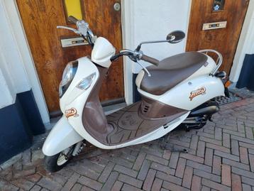 Sym Mio Wit €1099 brom bij Scooterforyou, Zwolle beschikbaar voor biedingen