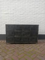 Industriële Ladekast - Stoer en Praktisch!, Huis en Inrichting, Ophalen, Gebruikt, 100 tot 150 cm, Metaal
