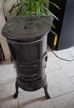 Antieke gietijzeren Potkachel, haardset en luciferhouder, Antiek en Kunst, Ophalen