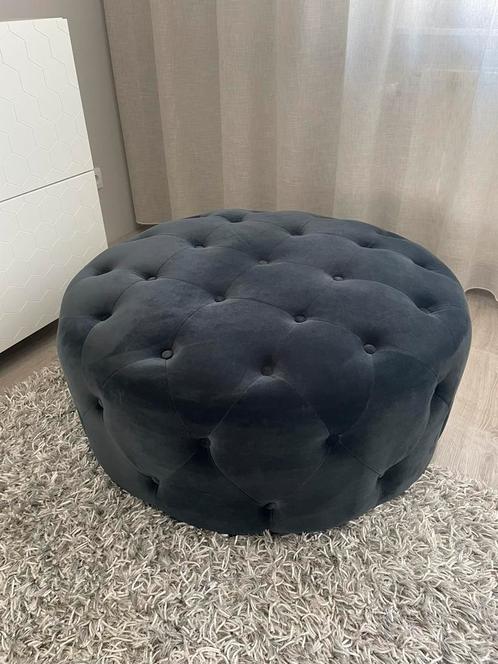 Poef velvet van MADE - diameter 100cm, a. grijs., Huis en Inrichting, Banken | Voetenbanken en Poefen, Gebruikt, 75 tot 100 cm