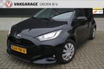 Toyota Yaris 1.5 VVT-i Active 125PK / airco / cruise / camer, Voorwielaandrijving, Gebruikt, Zwart, Handgeschakeld