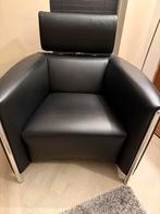 Fauteuil zwart leren, Huis en Inrichting, Fauteuils, Ophalen, Design, Zo goed als nieuw, 50 tot 75 cm