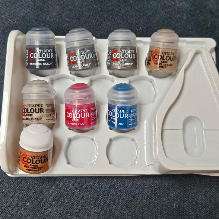 Citadel Colour Base Set - Warhammer Verf, Hobby en Vrije tijd, Wargaming, Nieuw, Warhammer, Toebehoren, Met verf, Ophalen of Verzenden