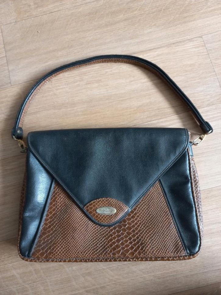 Pierre Cardin handtas, Sieraden, Tassen en Uiterlijk, Tassen | Damestassen, Zo goed als nieuw, Handtas, Zwart, Ophalen of Verzenden