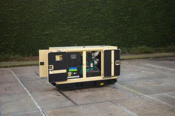22 KVA tot 1015 KVA nieuwe noodstroom aggregaten beschikbaar voor biedingen