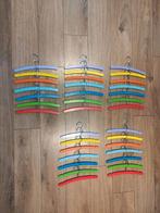 Gekleurde kinderkleerhangers - 35 stuks, Ophalen of Verzenden, Zo goed als nieuw, Geen merk