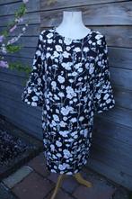 Jurk zwart bloem Opus mt 38 Winy flower Vaste prijs AANBIE, Kleding | Dames, Jurken, Maat 38/40 (M), Zwart, Ophalen of Verzenden