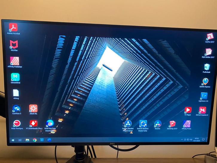 Monitor Dell U2518D, Computers en Software, Monitoren, Gebruikt, 60 Hz of minder, HDMI, IPS, Quad HD (2K), 5 ms of meer, Ophalen of Verzenden