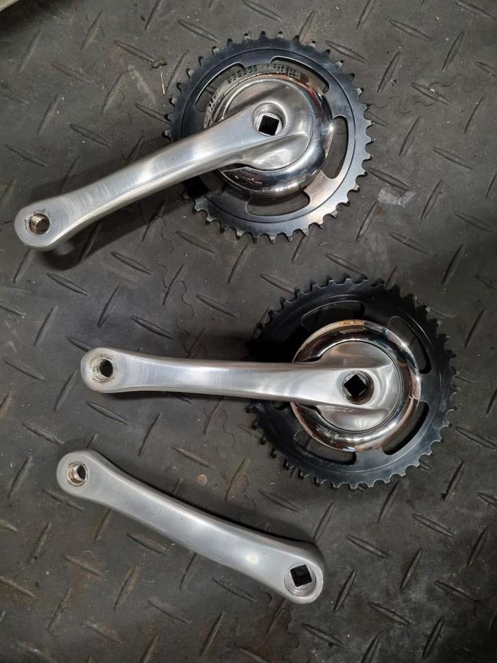 Kettingkasten, crankstellen, trapassen, Fietsen en Brommers, Fietsonderdelen, Zo goed als nieuw, Ophalen