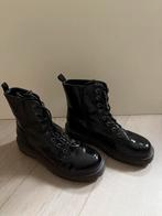 Bugatti zwarte veterboots lakleder maat 42, Kleding | Dames, Ophalen of Verzenden, Zo goed als nieuw, Zwart
