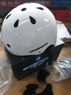 Sixsixone Dirt Lid Helm Bmx. M/L. Wit. Nieuw!!, Fietsen en Brommers, Ophalen of Verzenden, Zo goed als nieuw